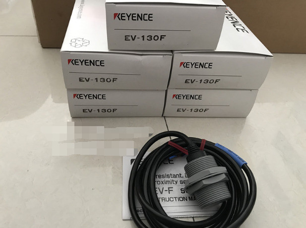 1PCS New Keyence EV-130F Sensor In Box