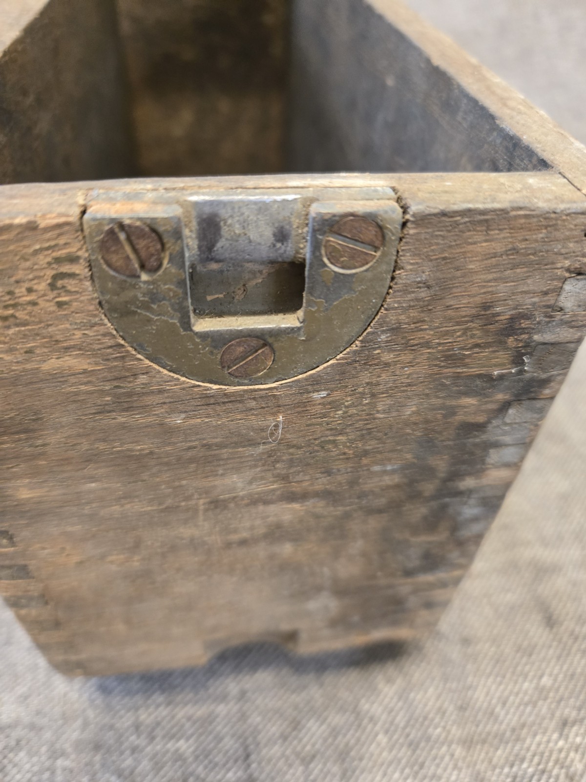 WW1 US ALL ORIGINAL WOODEN AMMUNITION BOX AS USED WITH THE M1917 BROWNING MG