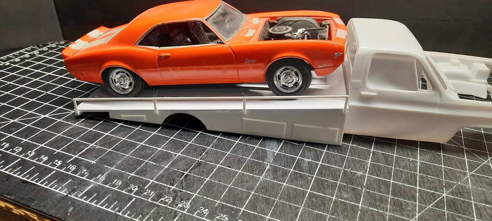 roadkill car hauler model kit 1/24 scale