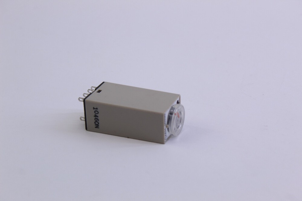 Omron H3YU Timer 0-5S 24V Coil