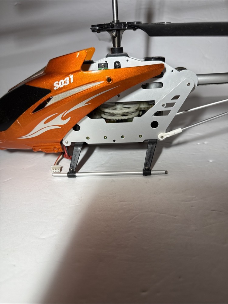 RC Helicopter S031