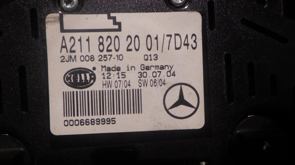 05 MERCEDES E500 REAR OVERHEAD CONSOLE