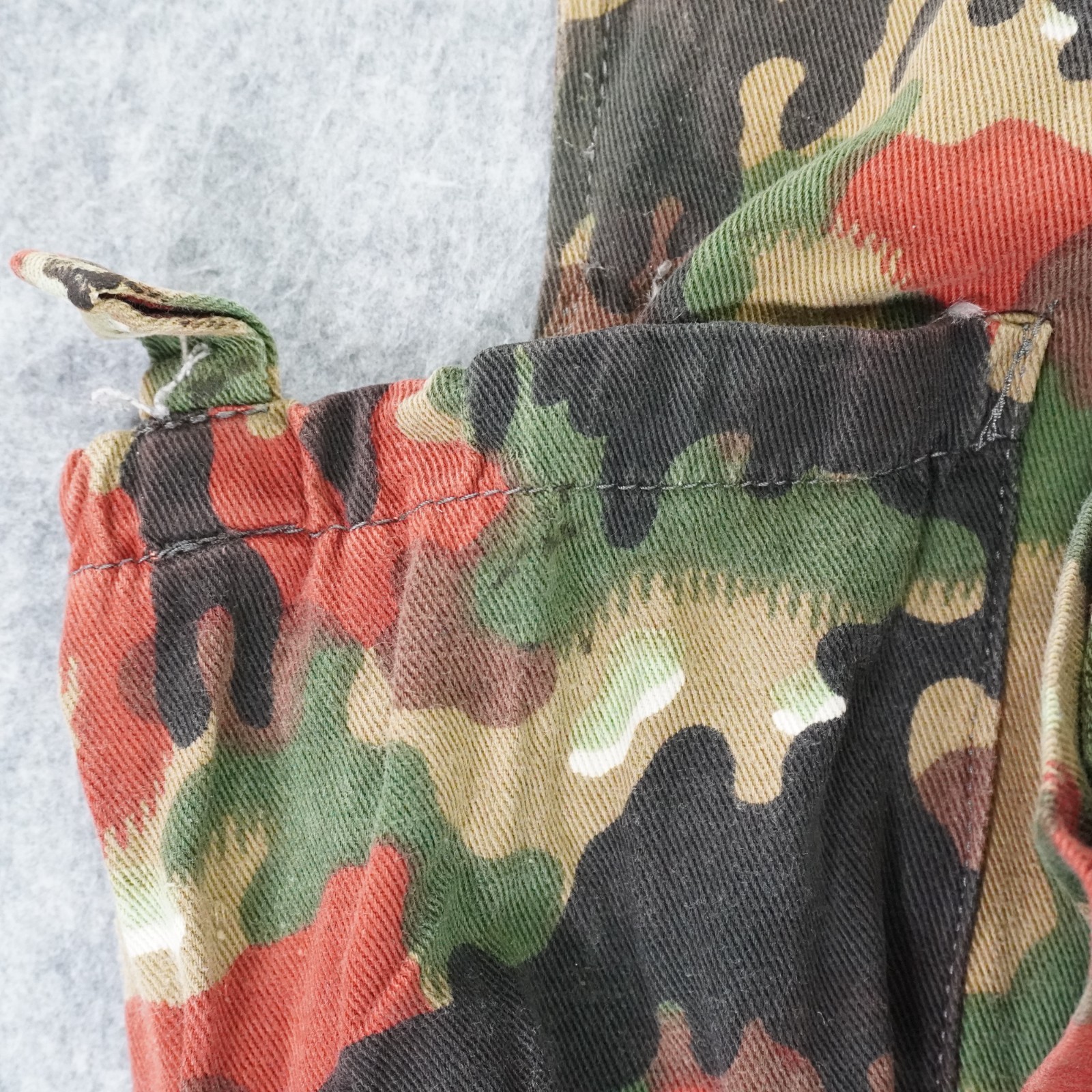 Swiss Army M70 Alpenflage Combat Pack Backpack Coat Jacket Attachment Distressed