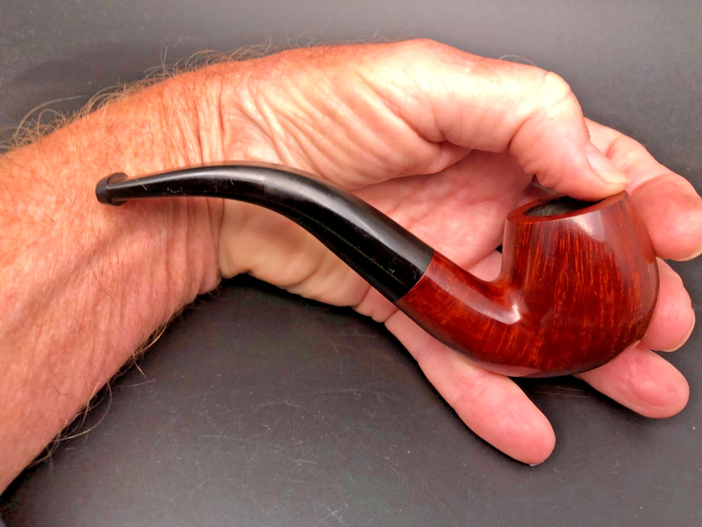 GW SIMS SMALL BENT APPLE IMMACULATE and ELEGANT!