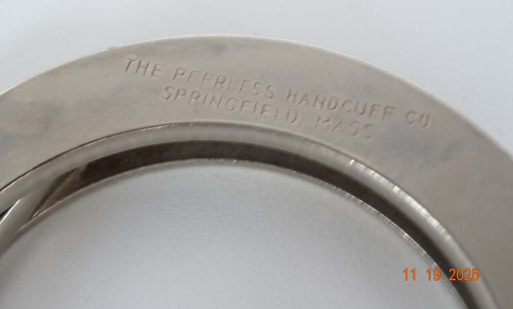 VINTAGE PEERLESS HANDCUFFS