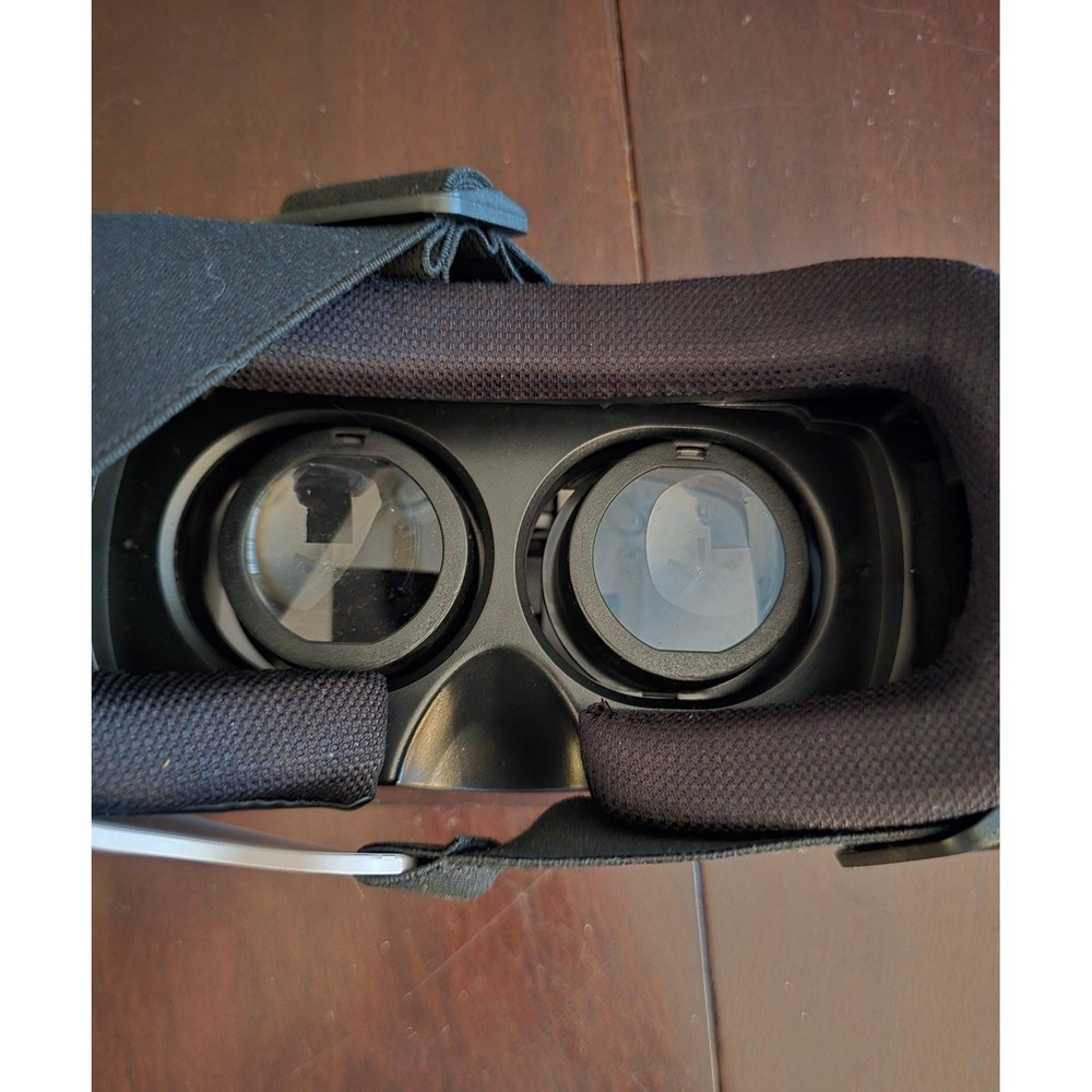 VR BOX Virtual Reality Glasses Headset White Black Adjustable Strap