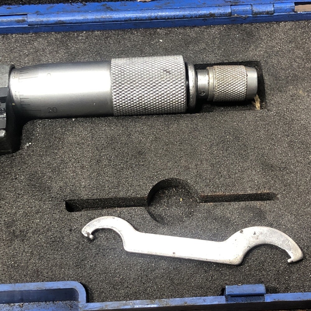 CEN TECH 0-1" MICROMETER