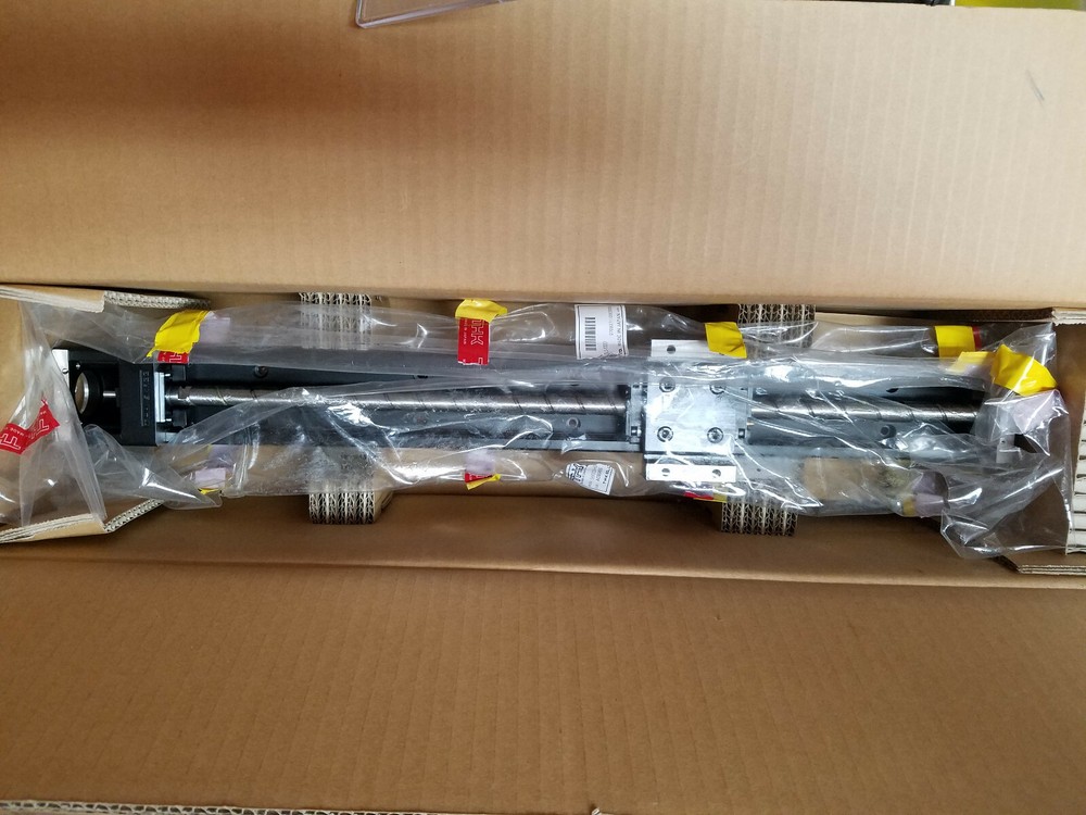 THK SKR3320A LM Linear Guide Actuator, 395 mm stroke
