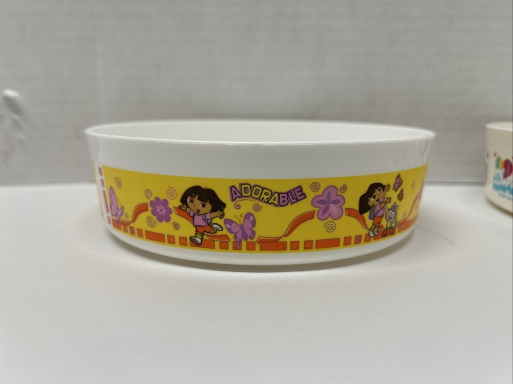 Tupperware Nickelodeon Nick Jr Dora The Explorer 2 Bowls with 1 Lid