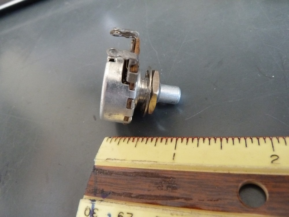 Potentiometer 150 ohm 1 Watt Linear Centralab (1 piece)