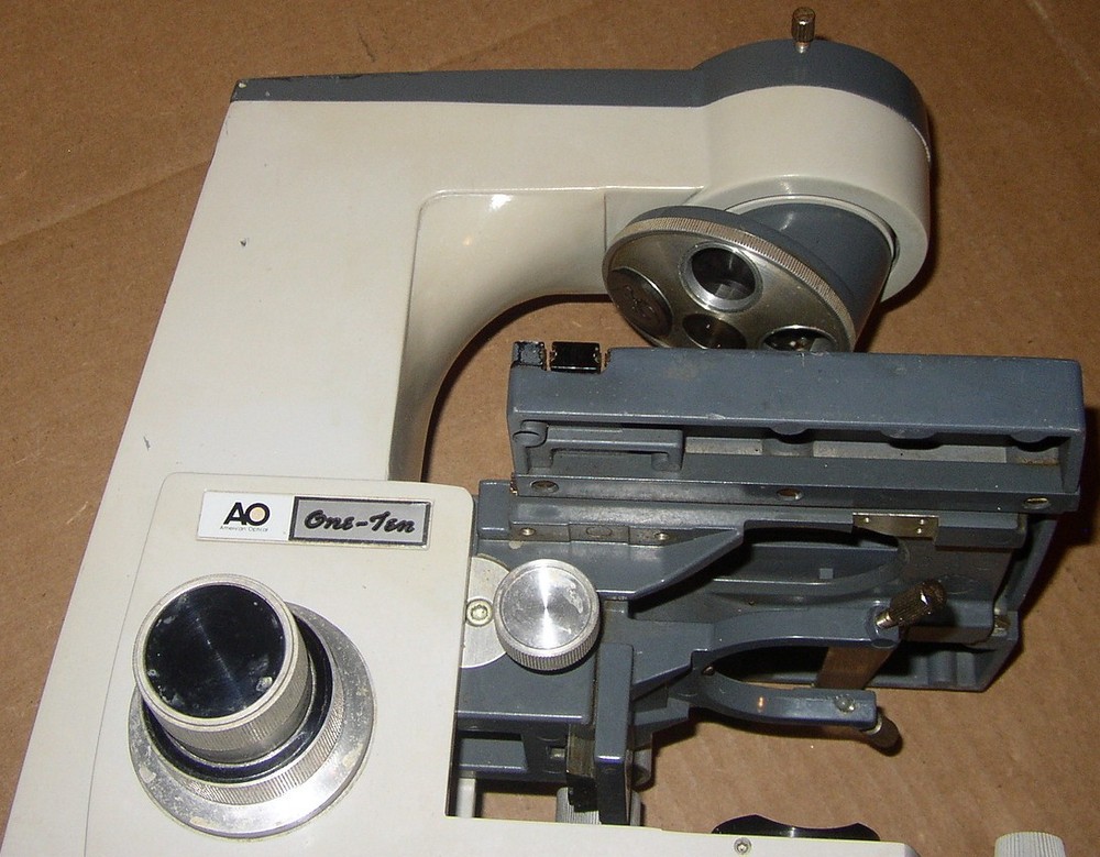 American Optical AO MicroStar One-Ten Microscope + Objectives Condenser *Clean*