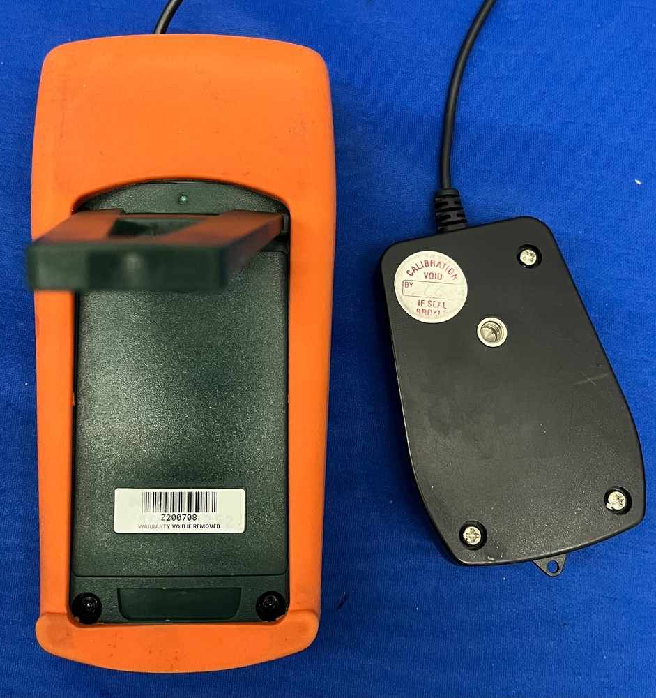 EXTECH EASYVIEW ™ 33 DIGITAL LIGHT METER WITH MEMORY & CASE