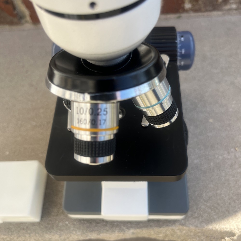 Am Scope Microscope With Case Of Starter Slides