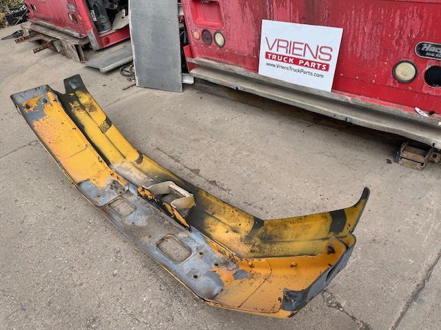FORD FORD BUMPER ASSEMBLY