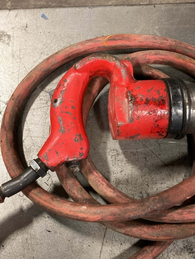 APT Pneumatic Rivet Buster , 633