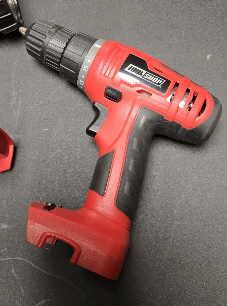 TOOLSHOP 4 Tool Combo -Drill, Reciprocating Saw, Circular Saw, Flashlight 18V