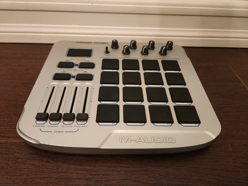 M-Audio Trigger Finger USB 16-pad MIDI Drum Control Surface