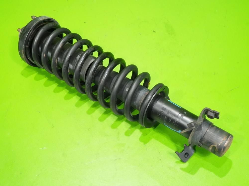 94-01 Integra passenger right front strut + coil spring 733338