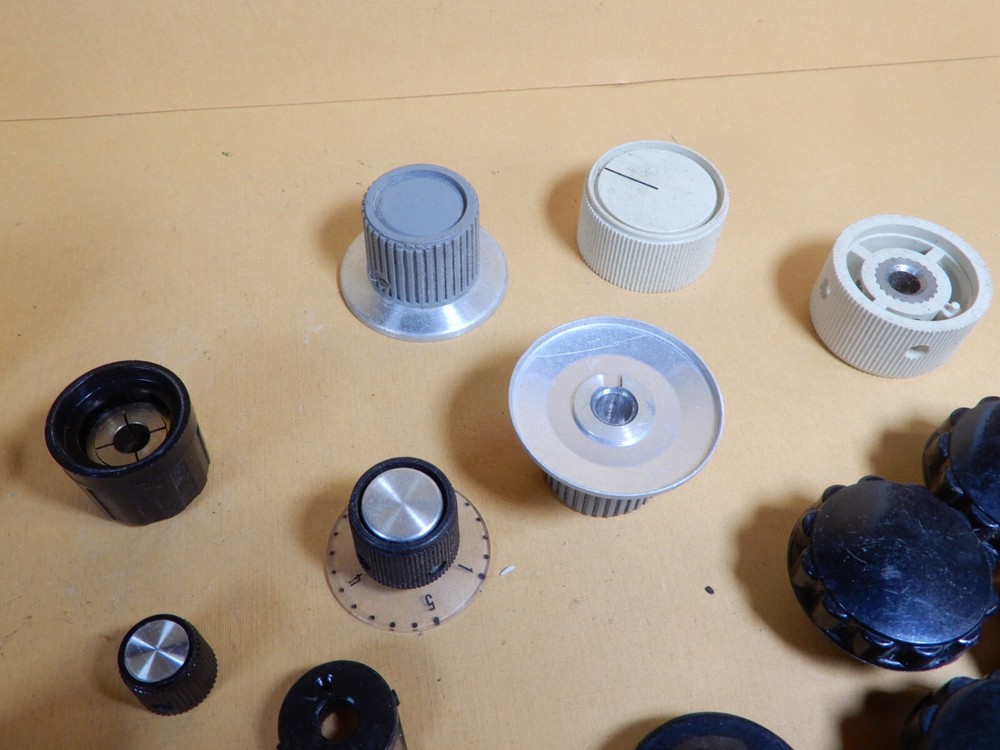 Huge Lot of Vintage Knobs - One Brown Daka Ware Everything Shown