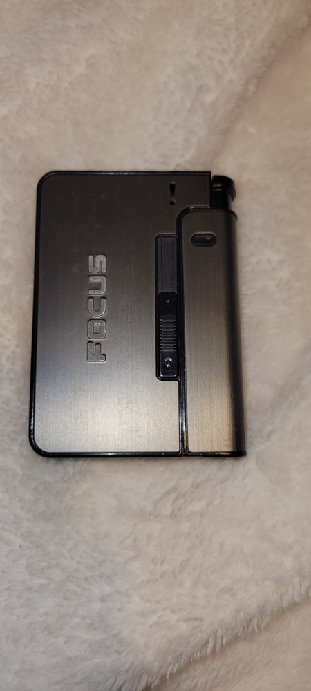 FOCUS Automatic Loading Cigarette Case Dispenser with Lighter Space Pre-owned