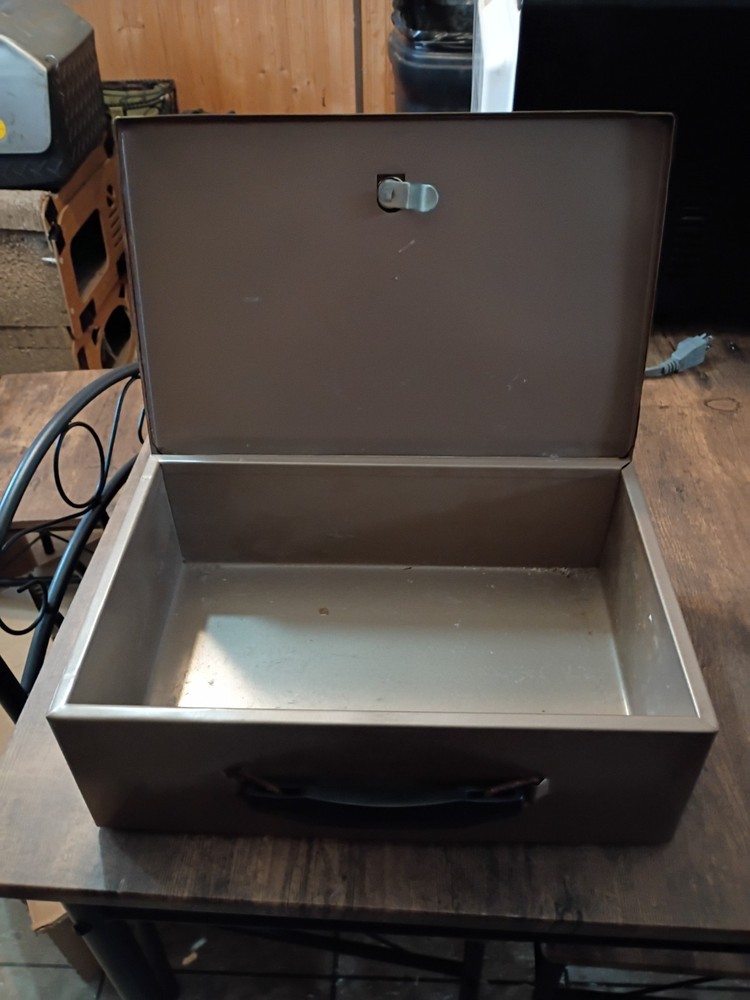 vintage Rockaway lockbox