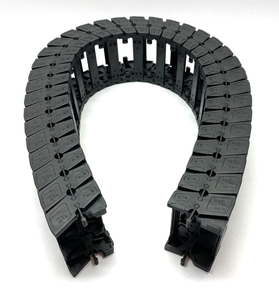 Igus E6-52-087-150-0 E-Chain Cable Carrier 40" Length NO MOUNT FEATURE