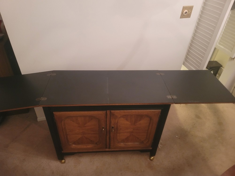thomsonville modern design flip top server cabinet