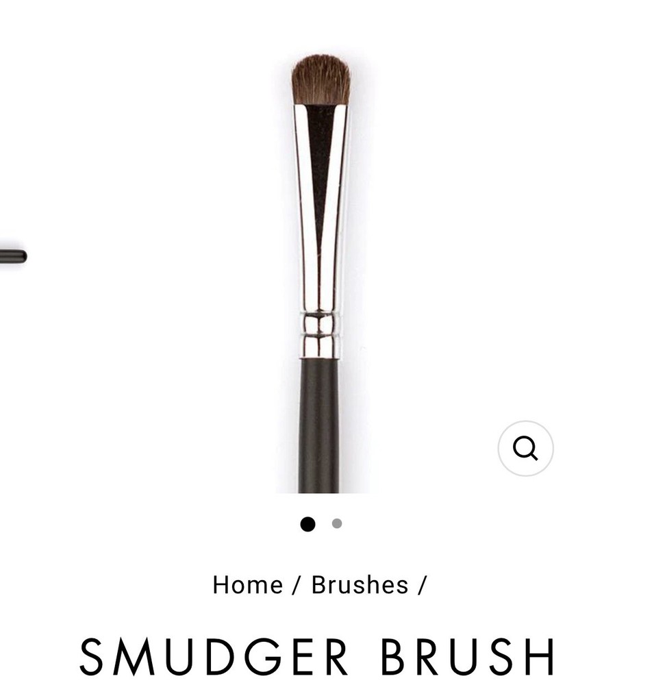 Elaina Badro Smudger Brush