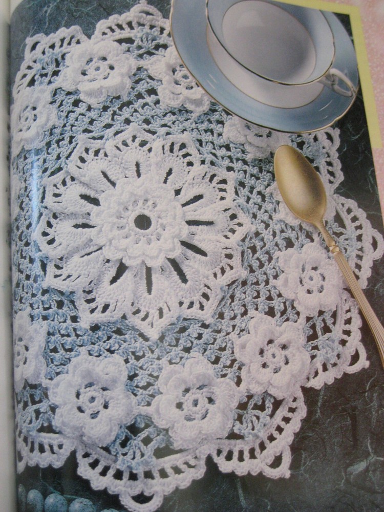 Rosslare doily;  vintage  crochet  pattern (#WW125)