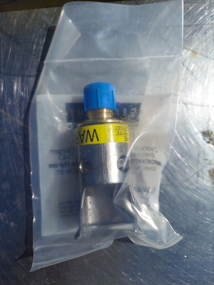 Generant SDC-3295 Self Locking Cylinder Connector