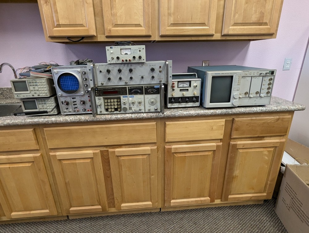 Electronics Work Bench Gear