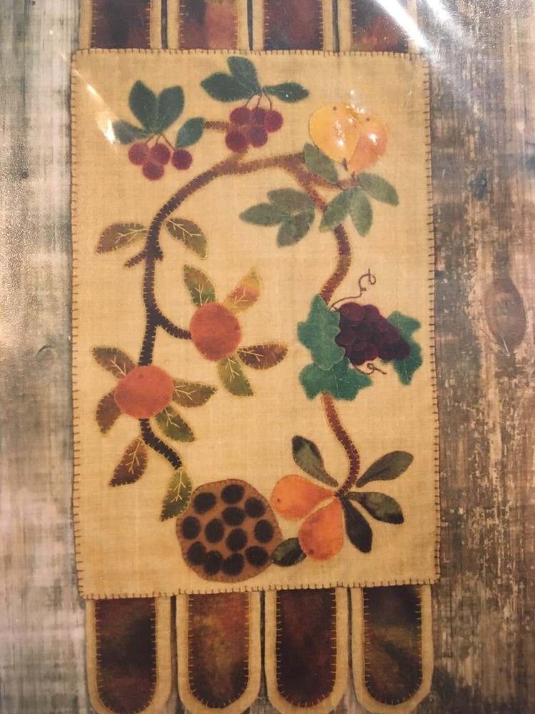 Lakeview Primitives Silk Bounty Penny Rug Pattern # 165