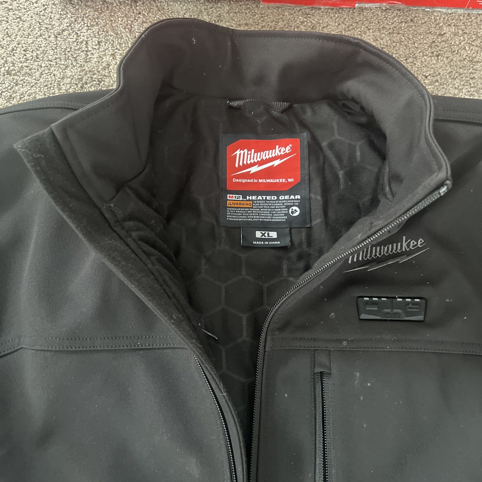 Milwaukee M100B-21XL M12 Durable Heated TOUGHSHELL XL BLACK Jacket - Jacket ONLY
