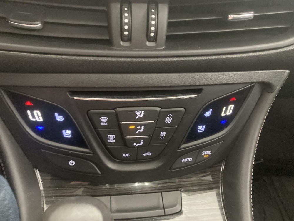 Fuse Box Engine Fits 16-20 ENVISION 1023066