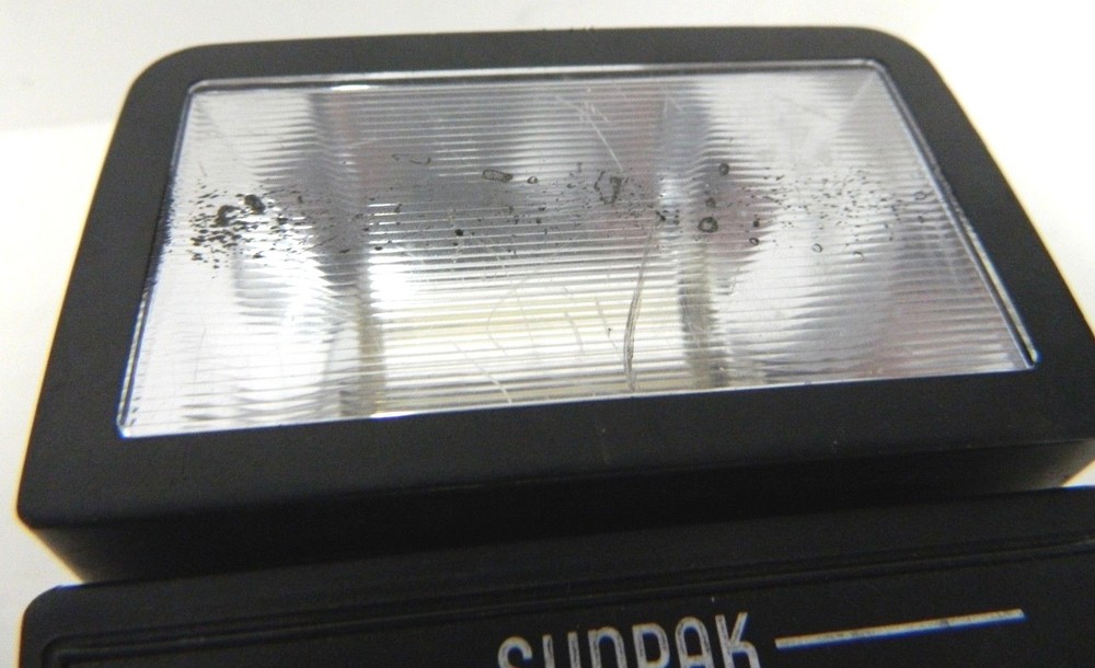 Sunpak Auto 522 Thyristor Handle Mount Flash Strobe