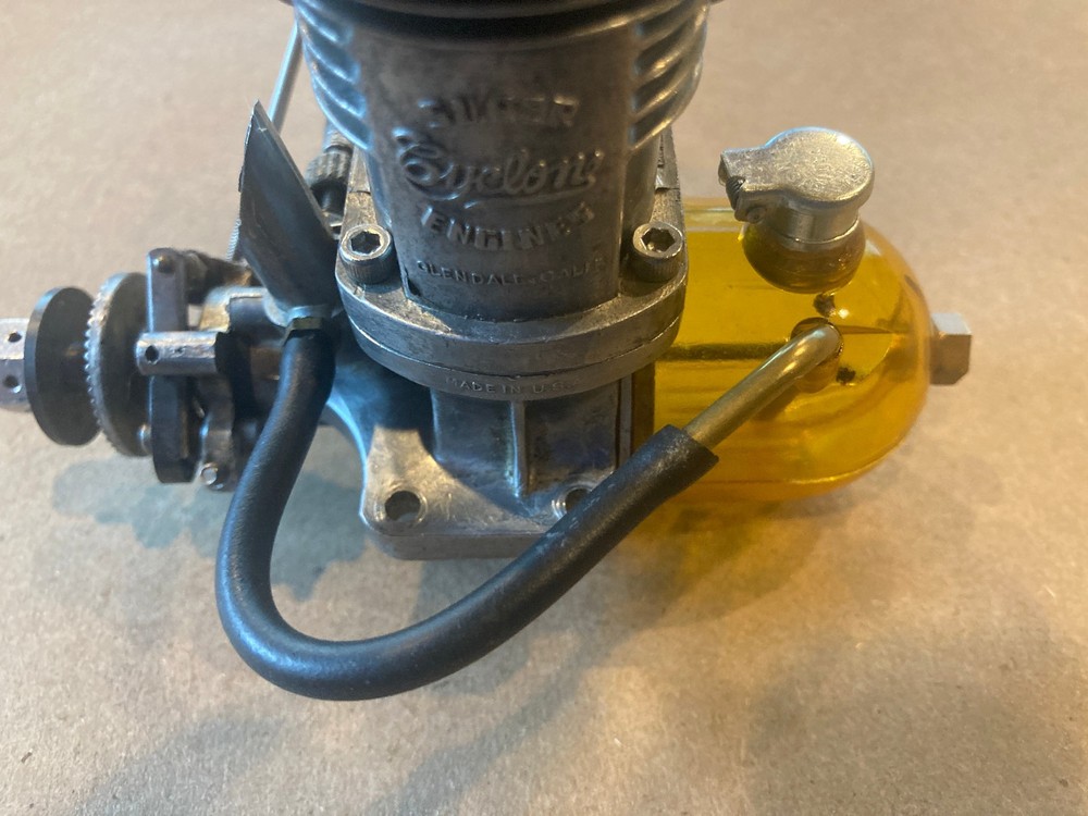 Vintage Rare Super Cyclone .65 Twin Plug Model Engine
