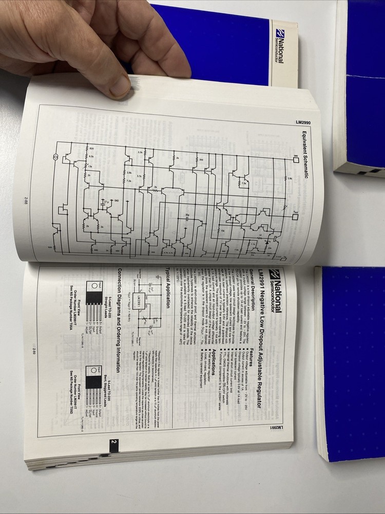 National Semiconductor Data Books - 1990-93 VGC….B86