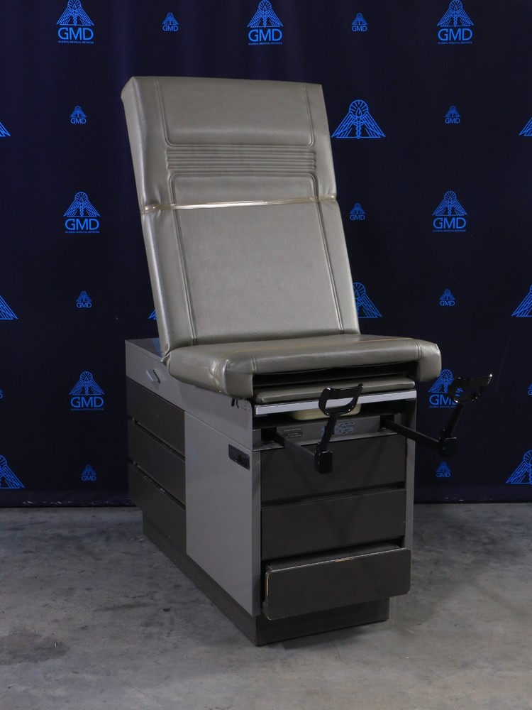 Midmark Ritter 104 Medical Examination Table