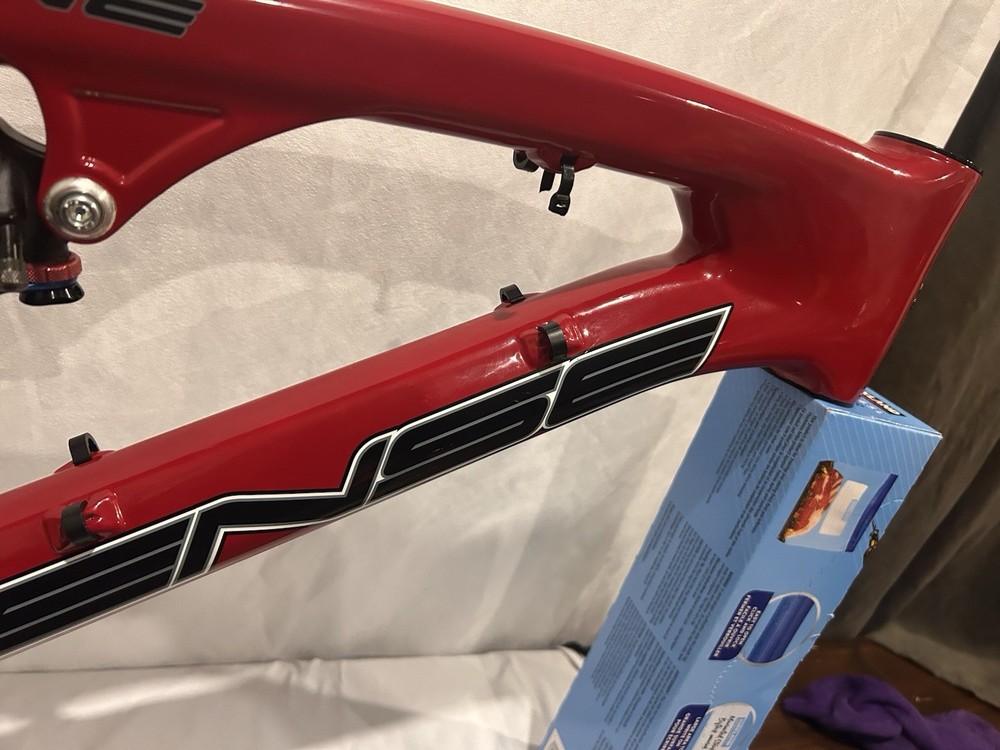 Intense 275 Carbon Fiber Frame Medium Nice Condtion!