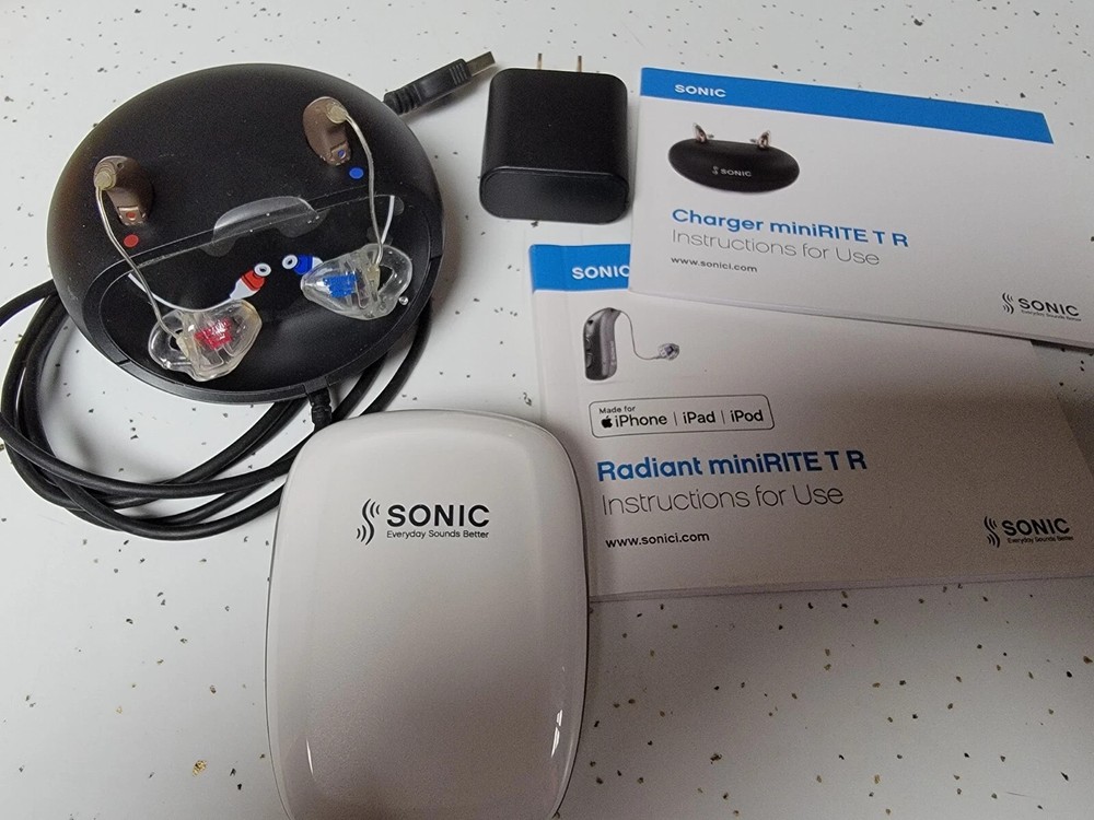 Sonic Innovations Radiant 100 hearing aids