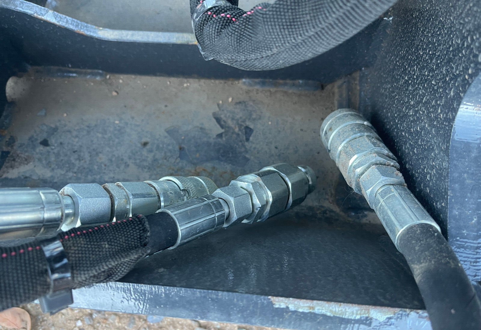 72" Vibratory Plate Soil Gravel Compactor Skidsteer Attachment Kubota Bobcat CAT