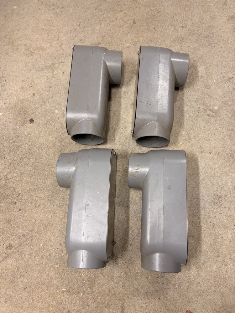 4” Threaded LB