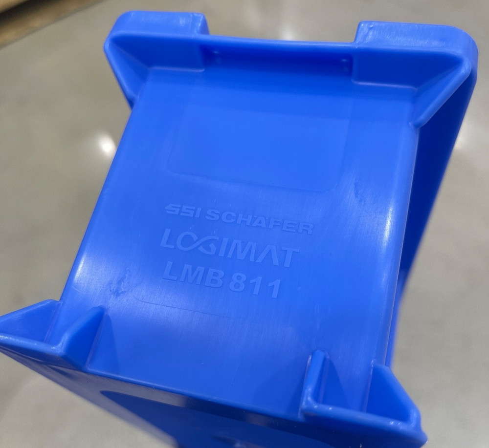 LMB 811 Vertical Storage System Container Blue