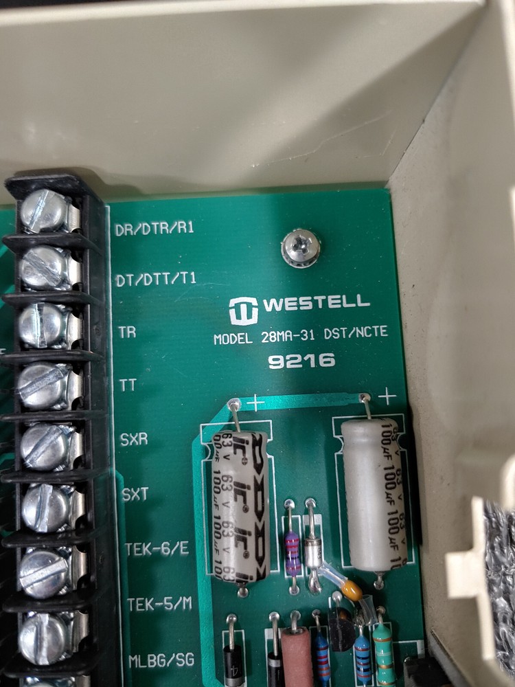 WESTELL 28MA31 Network Interface with PACIFIC BELL RA 44420p Termination Module