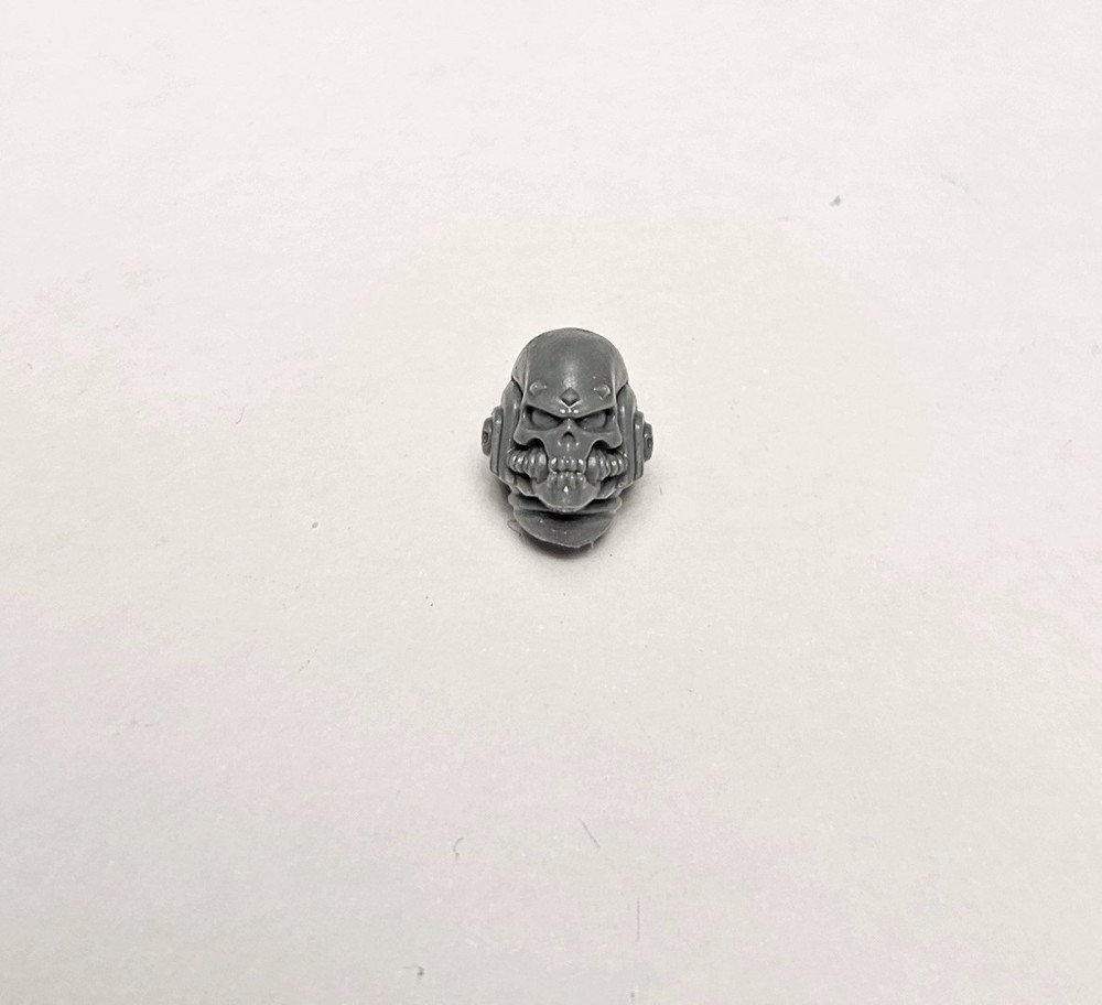 Space Marine Skull Helmets x10 bits 40K