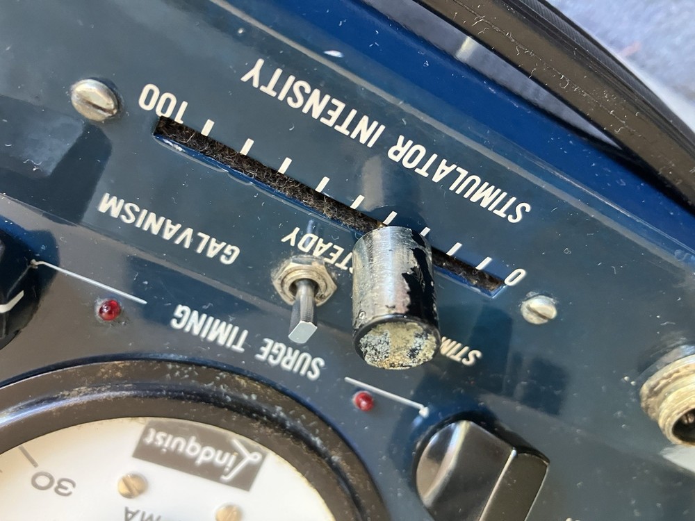 Vintage Lindquist Stimulator Model GS 370