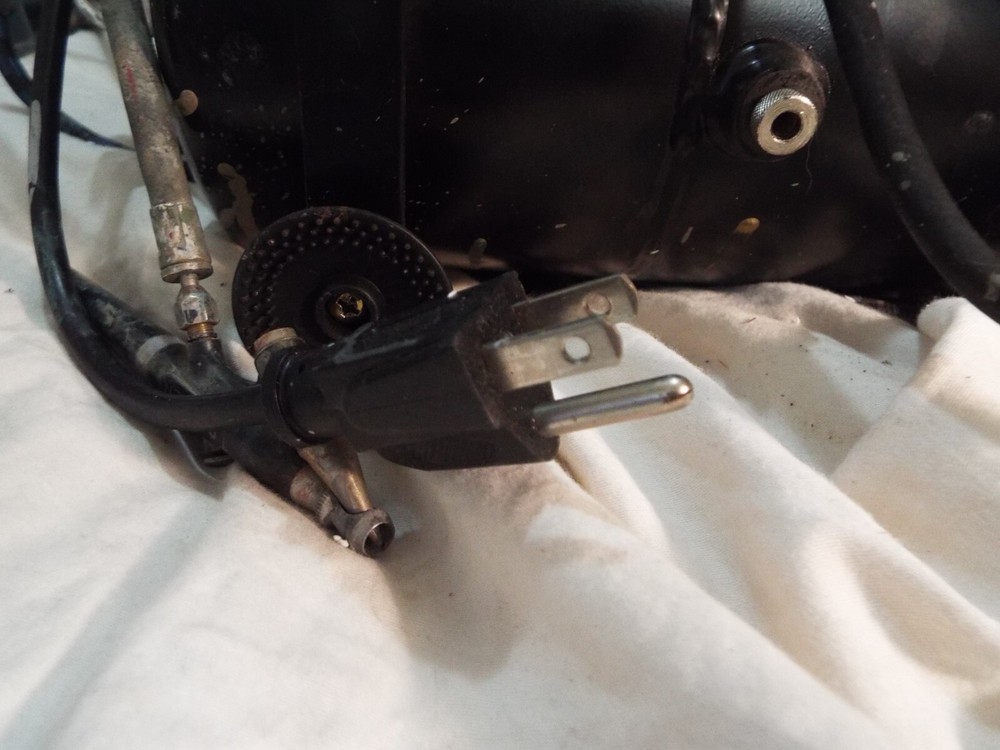 Unbranded Air Pump