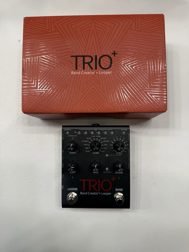 Digitech Trio + Plus Band Creator + Looper Sampler Guitar Effect Pedal + Box