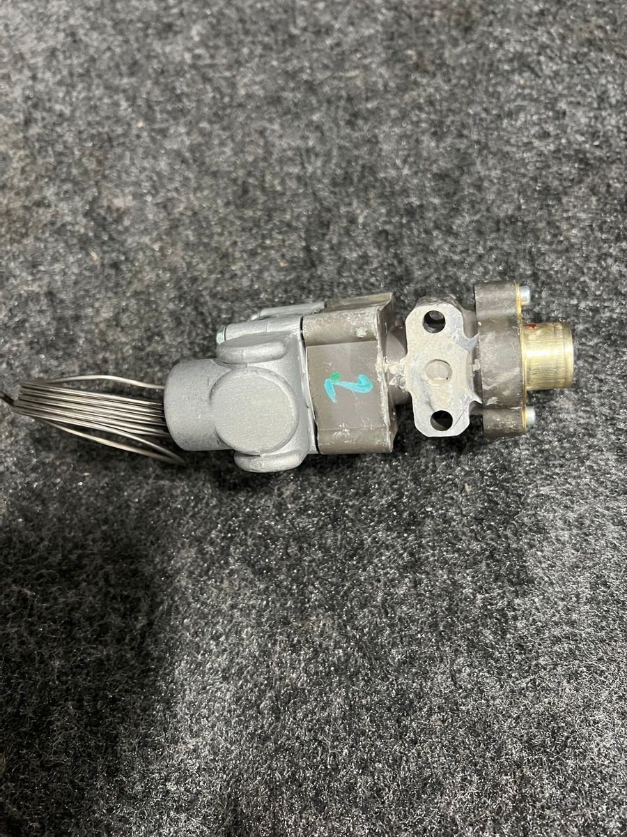 ROBERTSHAW BJWA25PC--06-36 Gas Thermostat. No Box