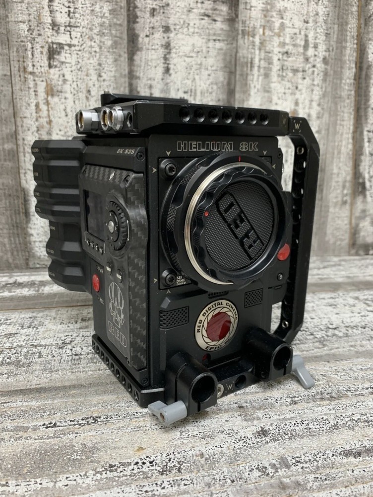 RED Dsmc2 HELIUM 8K EF Mount 7” Red Dsmc Touch Screen